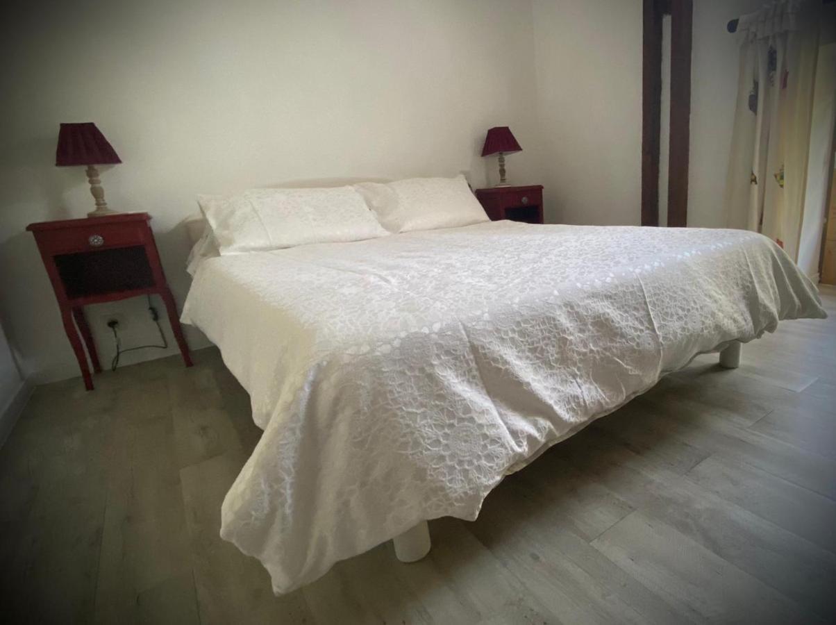 Bed and Breakfast La Charbonniere Mohon Экстерьер фото